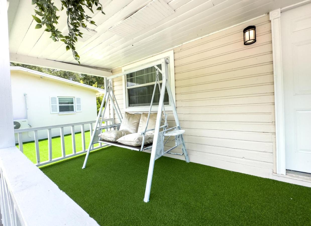 2B1B Stylish Little House W Shared Pool 511 Villa เคลียร์วอเตอร์ ภายนอก รูปภาพ